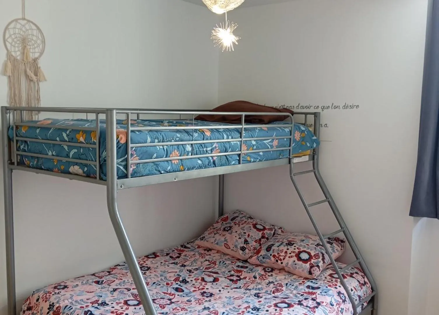 Apartment Auch 3 Chambres,120 M2 Au Calme Et En Ville !!!