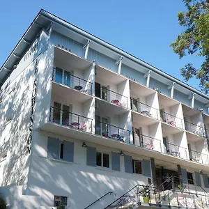 Robinson Hotel